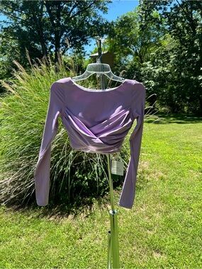 HALARA Lavender Twist-Front Long Sleeve Crop Top
